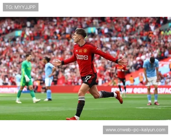 曼联青训营再现人才,被多家俱乐部关注,曼联曾经的青训天才 曼联青训营再现人才,被多家俱乐部关注,曼联曾经的青训天才