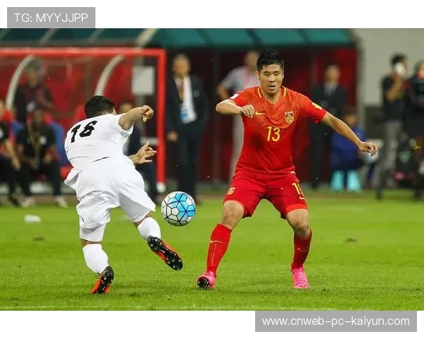 利兹通过连续施压获得大量起脚权，攻防转换快如闪电