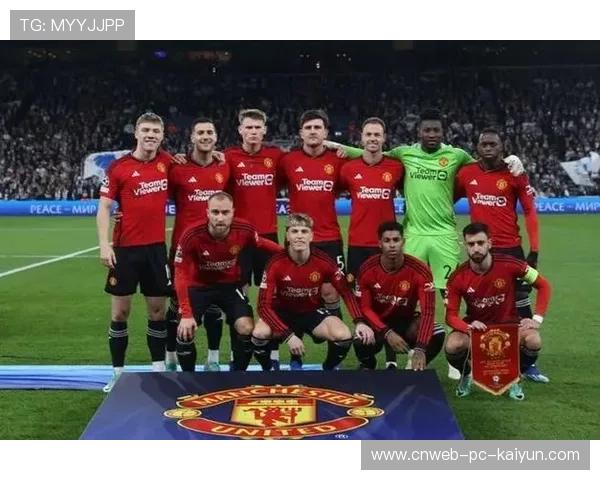 曼联首发公布前：主帅密集检验球员传球与跑动数据